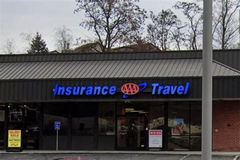 are you supposed to tip aaa guy